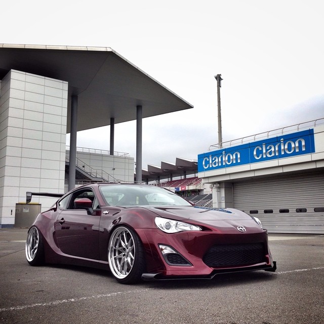Finally got a chance to shoot @weld_overdose sexy FR-S before leaving Fuji yesterday! ( ^ω^ ) #thosecurvestho